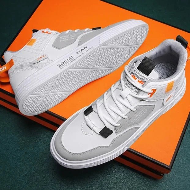 Tênis Masculino Casual Cano Alto em Couro Sintético